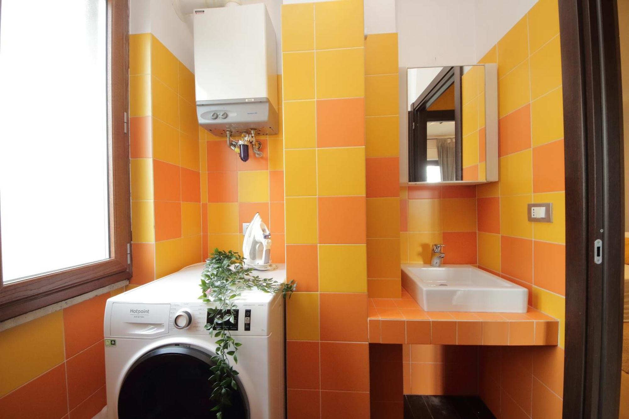 Cozy And Comfy Apartment In Piramide Metro Stop Рим Экстерьер фото